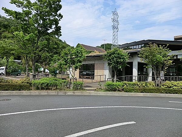 周辺を拡大表示