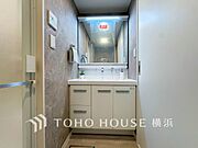 ご家族の1日が始まり、1日の終わりを締めくくる洗面空間。