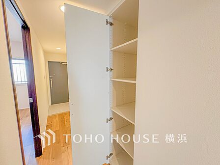 住まいの快適性を左右する収納は欲しい場所に使い勝手のよい収納を確保しています。