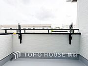 心地よい陽射しや暖かな風を楽しむことが出来るバルコニー。