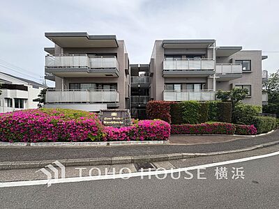 外観:リフォームにより美しく快適に生まれ変わりました。 外観:リフォームにより美しく快適に生まれ変わりました。