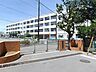 周辺：横浜市立上星川小学校　500m　徒歩7分。小学校が近いのは子育てファミリーにもおすすめのポイント。 