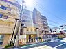 外観：生活利便に優れた住環境に立地し、ゆとりある生活が送れます。