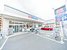 周辺：クリエイトエス・ディー鶴見生麦店　1000m　お薬や日用品はもちろん、冷蔵食品・冷凍食品・野菜・酒などをお手ごろ価格で取り揃える頼もしいお店。 
