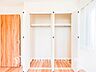 収納：住まいの快適性を左右する収納は欲しい場所に使い勝手のよい収納を確保しています。