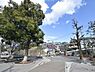 周辺：貝塚公園　350m　ユニークな遊具は小さい子におすすめ！その他滑り台、ブランコ、砂場、鉄棒も揃っています。 