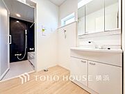 ご家族の1日が始まり、1日の終わりを締めくくる洗面空間。