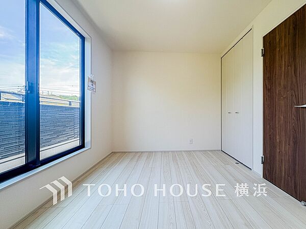 洋室を拡大表示