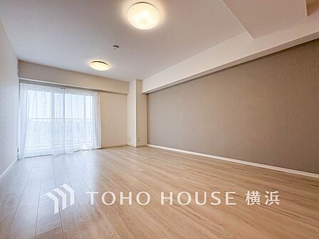 家族と過ごす時間を大切にしたい方にぴったりの明るくゆとりある住空間です。