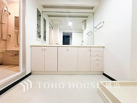 一日の始まりと終わりを心地よく演出してくれる、多彩な機能が備えられたパウダールーム。