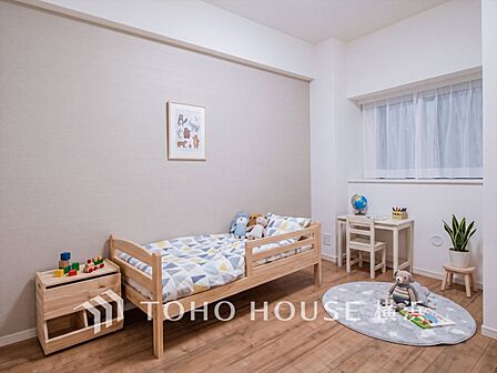 心地よい光と風があふれています。プライベートな自分時間を快適に過ごせるお部屋。
