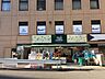 周辺：Fuji保土ヶ谷店　900m　JR保土ヶ谷駅西口にあり、深夜まで営業しているため、遅くなった日にも助かります。 