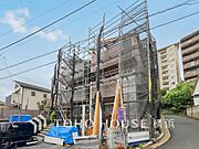 表現された空間は豊かな光と風を纏い、暮らしの時間を豊かにしてくれます。（2026年6月撮影）