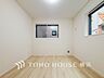 洋室：うららかな陽射しがどのお部屋にも降り注ぐよう、快適さを追求した間取設計。