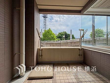お部屋にも爽やかな風と暖かく柔らかな日差しが差し込み、毎日の暮らしを豊かに彩ります。