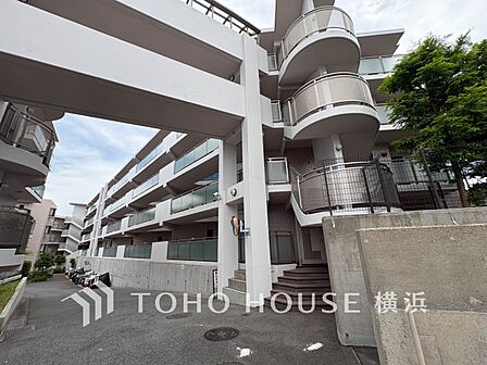 時間のゆとりと空間、爽やかな陽光がもたらす光と風を贅沢なまでに感じる暮らしが始まります。