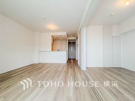 集いの場、憩いの場としての快適性を求めたやすらぎの空間です。