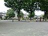 周辺：下瀬谷第二公園　350m　ロケット公園とも呼ばれるロケット型の複合遊具がシンボルの公園。住宅街に立地する見通しの良い公園です。 