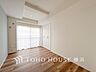 子供部屋：感性を育むプライベートルームはシンプルでスマートな空間。
