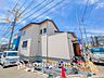 玄関：お住まいの顔となる玄関。住まう方のプライドを満たすクオリティを備えています。 （2026年7月撮影）