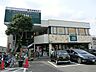 周辺：Fuji大船店　1600m　朝7時～夜10時。お惣菜やお酒類も充実しています。早朝から営業しているのも嬉しいですね。 