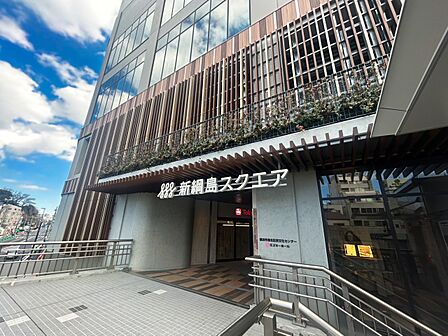 新綱島スクエア 1200m 2023年12月に開業した新綱島駅直結のショッピングモール。飲食店などが入る暮らしに便利な施設です。