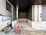 駐車場：お住まいの顔となる玄関。住まう方のプライドを満たすクオリティを備えています。 