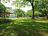周辺：泉中央公園　450m　自然の森の中にある広場で、ブランコやすべり台、アスレチックなどの遊具があります。お散歩にも最適。 