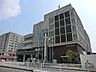 周辺：横浜市金沢区役所　2900m　施設内の福祉保健センターではお子様の4か月・1歳6か月・3歳児の乳幼児健診なども行われます。 