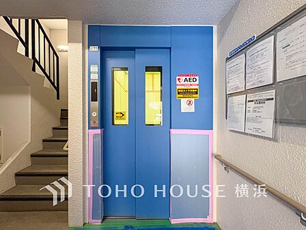 大きな荷物やお買い物帰りの重い荷物にも安心のエレベーター。