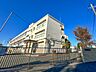 周辺：横浜市立今宿小学校　280m　徒歩4分。小学校が近いのは子育てファミリーにもおすすめのポイント。 