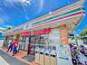 周辺：セブンイレブン横浜朝比奈インター店　　　400m　オリジナルブランド商品やホットスナック・コーヒーも人気です。 