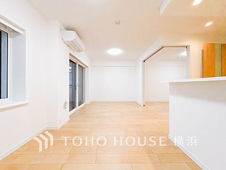 集いの場、憩いの場としての快適性を求めたやすらぎの空間です。