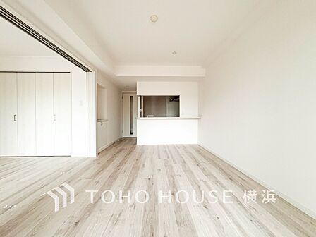 集いの場、憩いの場としての快適性を求めたやすらぎの空間です。