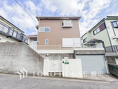 外観：暖かな陽光と爽やかな風がハーモニーを奏でる上質な空間を愉しむ暮らし。