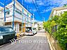 外観：生活利便に優れた住環境に立地し、ゆとりある生活が送れます。（2026年9月撮影）
