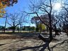 周辺：佐江戸公園　1100m　鶴見川近くの広い多目的広場のある公園です。春には桜がきれいに咲き、お花見も楽しめます。 