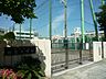 周辺：横浜市立鶴見中学校　1100m　徒歩14分。部活などで帰りが遅くなっても安心の距離感です。 