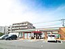 周辺：セブン-イレブン 川崎下小田中店　240m　近くにあるとちょっとした買い物にも便利ですね。 