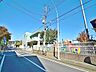 周辺：川崎こまどり幼稚園　600m　かわいい園舎が特徴的。本格的な運動遊びやネイティブな英語教育などを取り入れています。 
