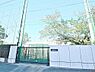 周辺：川崎市立南加瀬中学校　500m　徒歩7分。部活などで帰りが遅くなっても安心の距離です。 