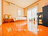 寝室：穏やかな寛ぎを届ける上質仕様のお部屋。自分時間を充実させながら心豊かにできるプライベート空間。