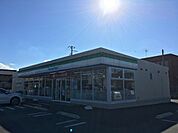 ファミリーマートつくば筑穂一丁目店まで1263m