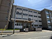 土浦市立土浦第一中学校まで1030m