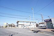 水海道郵便局まで335m