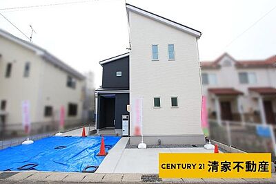 外観:1号棟:中央本線高蔵寺駅徒歩約17分(2025年11月撮影) 外観:1号棟:中央本線高蔵寺駅徒歩約17分(2025年11月撮影)