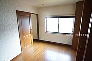 子供部屋にも嬉しい全居室収納スペース(2025年11月撮影)