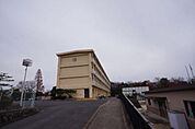 北城小学校まで1600m、北城小学校まで1600m(徒歩約20分)