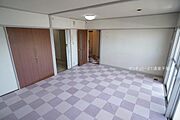 明るい日差しが入るリビング！(2026年05月撮影)