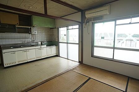 5階部分で採光・通風良好(2026年06月撮影)